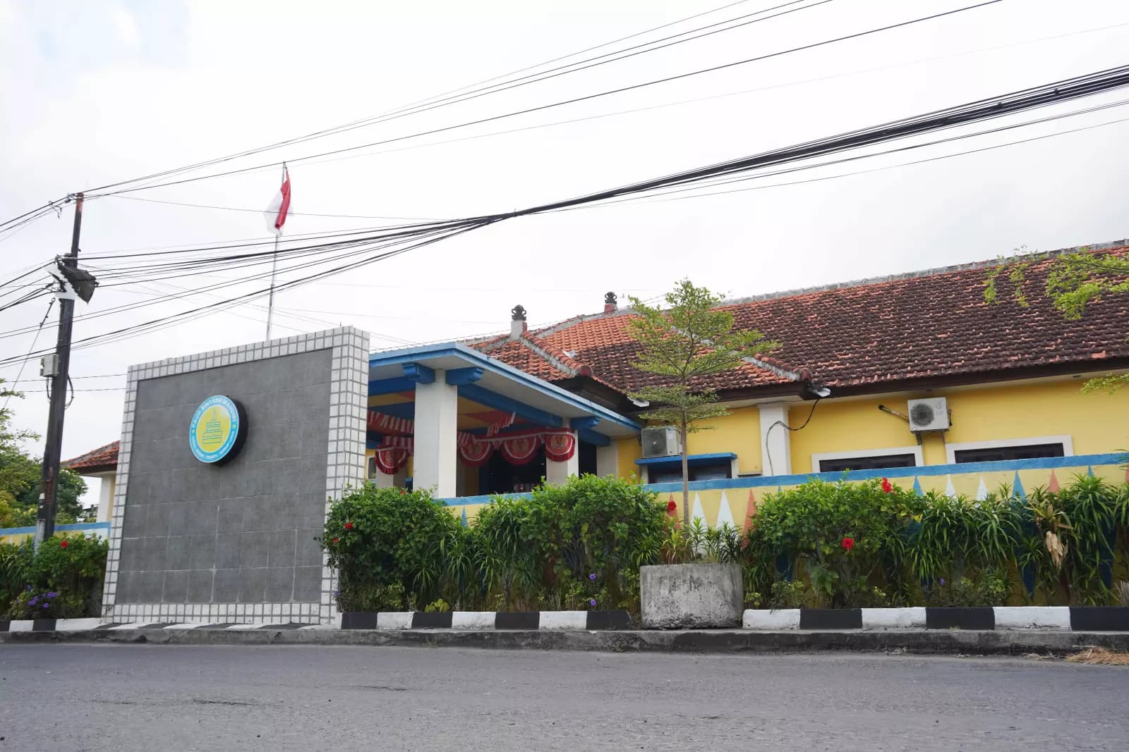 preschool building, kindergarten campus, early childhood education facility.